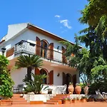 Bea Giardini Naxos